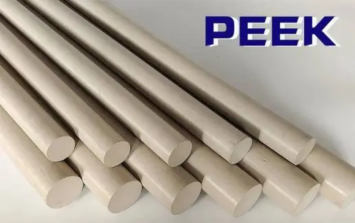 Rozdiely medzi povrchovým napätím CFR-Pek, Peek a Titanium